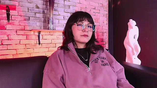 XXX chat uživo modela kitty_malach