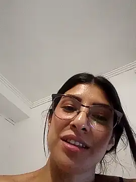 moronoiroficial লাইভ XXX চ্যাট