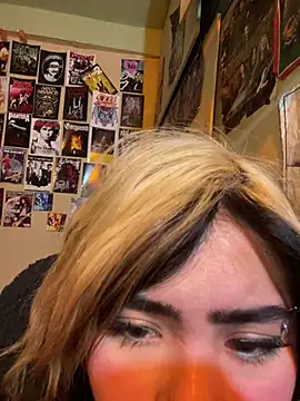 Chatroom XXX en direct de pinkybombon