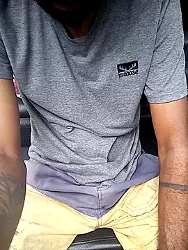 Czat XXX na żywo – DulajThushara2468