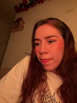 Im_Valen_Cute Adlı Modelin Canlı XXX Sohbeti