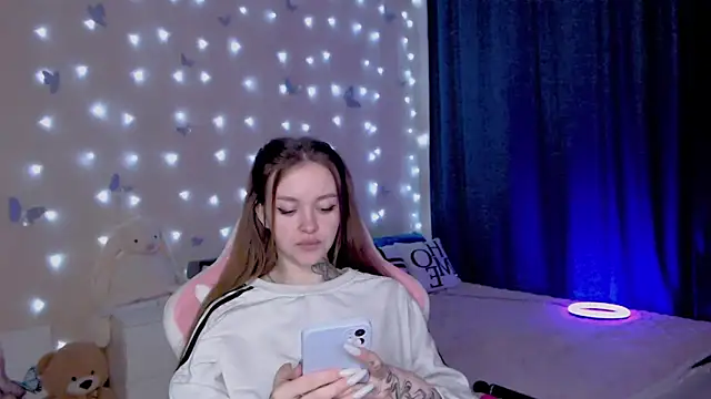 XXX chat uživo modela Naughty_Mable