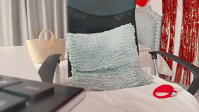 Chat XXX ao vivo de paulina_ponce