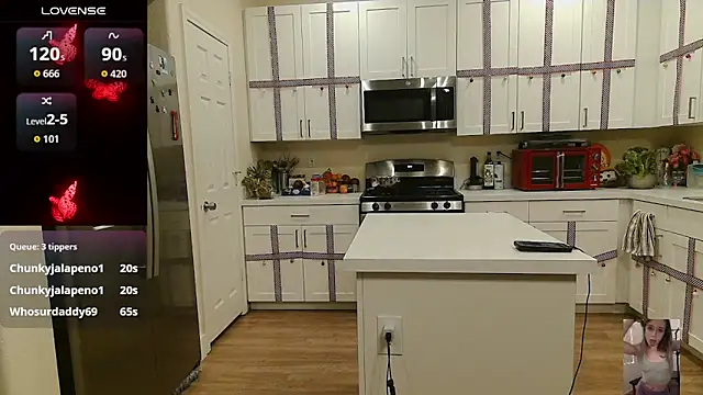 Blondiewithanassのウェブカメラショー