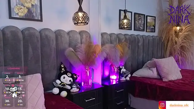 Dark_nina_ Show Webcam