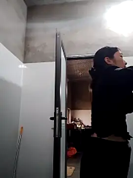 Asami_6868 在線直播表演