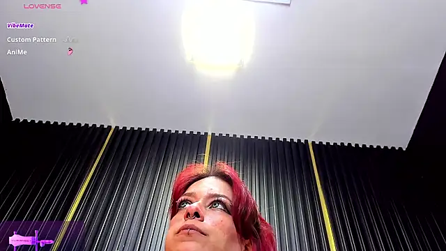 LolyYunno লাইভ XXX চ্যাট