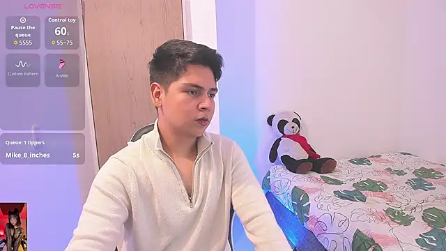 Asta_YunoXXX Show Webcam