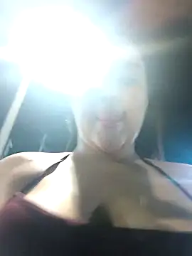 Datoka_adrenaline élő XXX-chatje