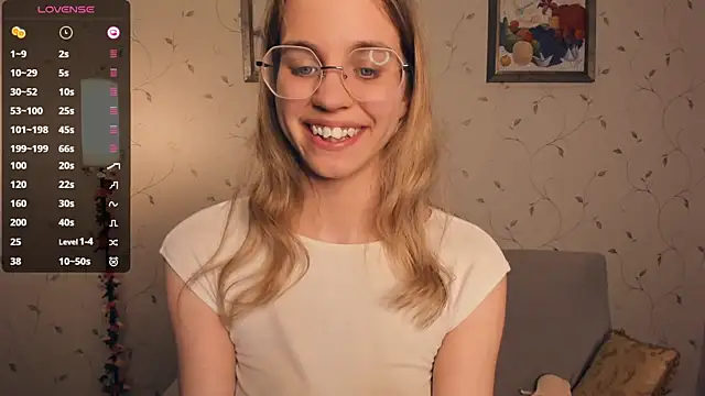 JoanBaggott Chat XXX in diretta