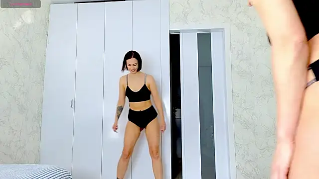 XXX chat uživo modela Helen198705