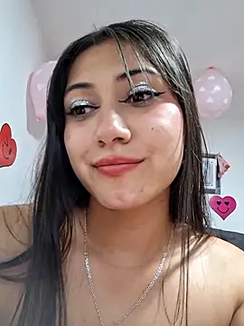 Chloe_Mis – Naživo XXX chat