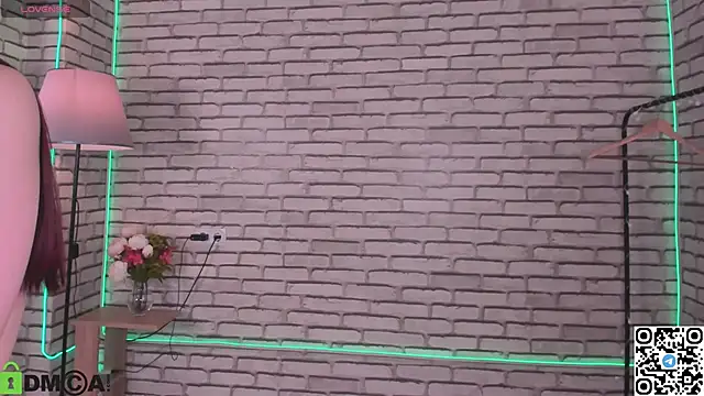 Lea_much Live XXX-chat