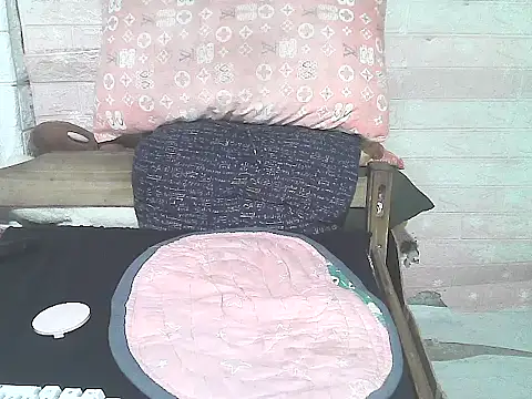 Chatroom XXX en direct de endlessdiamond_55