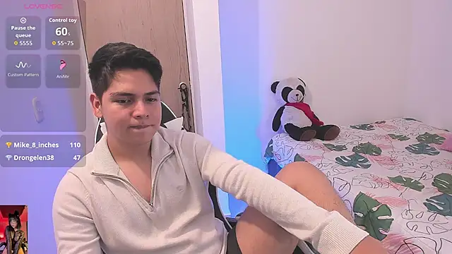 Asta_YunoXXXのウェブカメラショー