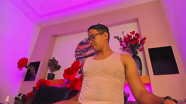 JacobDraven's Live XXX Chat