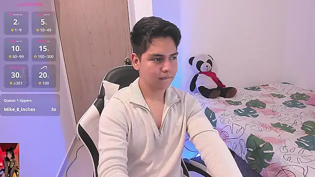 Webkamerová show Asta_YunoXXX