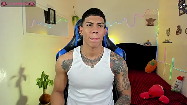 Czat XXX na żywo – Damian_latinxxx