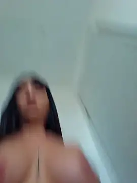 DominnantTransqueen webkamerás műsora