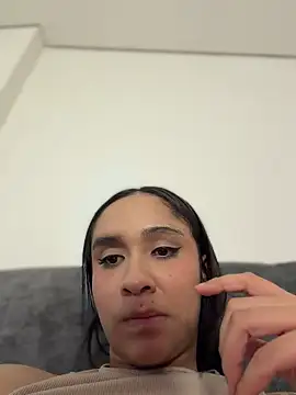 Isabella-Teen Adlı Modelin Web Kamerası Şovu