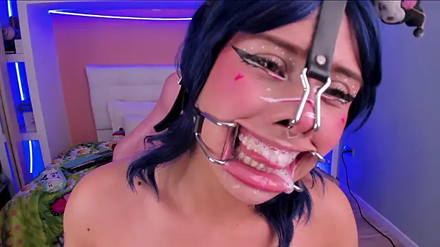 miss___megan Chat XXX live