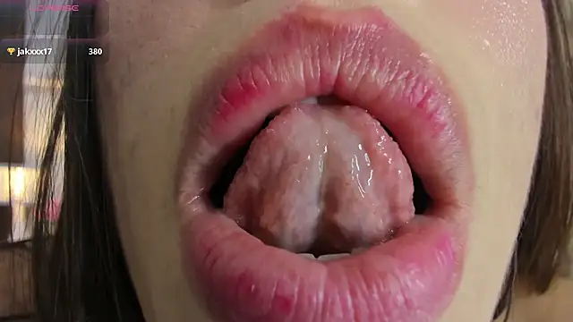 hannahill69 live XXX chat