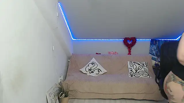 Chat +18 de BrendaSkye ao vivo