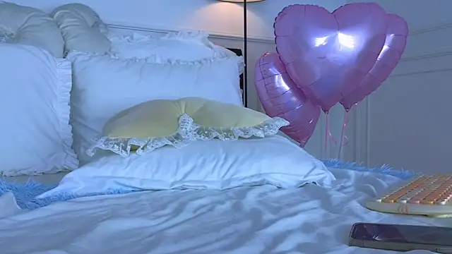 XXX chat uživo modela NicoleMarani