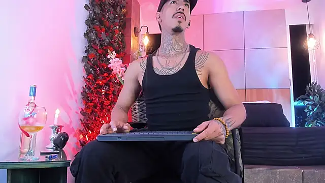 แชท XXX สดของ Donovan_Desmond