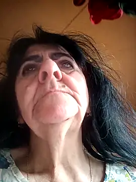 Chat +18 de Lovely_Lori ao vivo