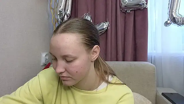 BibiStapler live XXX chat