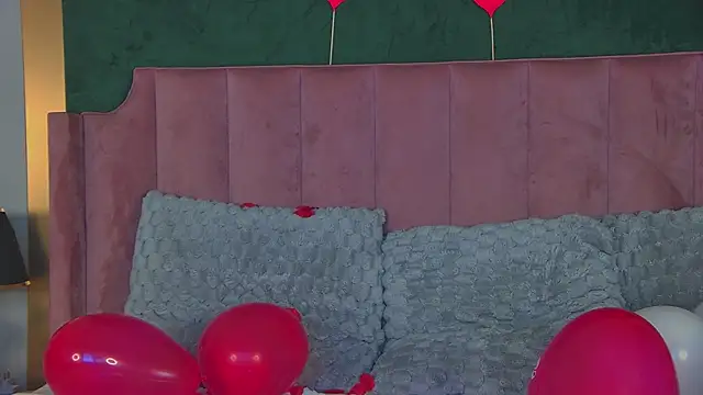 Pokazy przed kamerką – OlliviaRoss