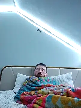 shavedfatcock 即時 XXX 聊天