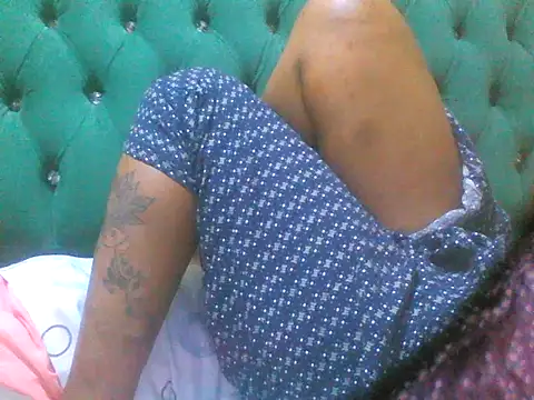 Sexy_Riri Adlı Modelin Web Kamerası Şovu