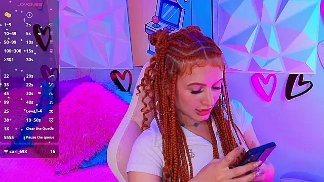 AdelaineBestのライブXXXチャット