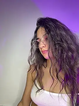 Chat XXX en directo de baaby-miiaa