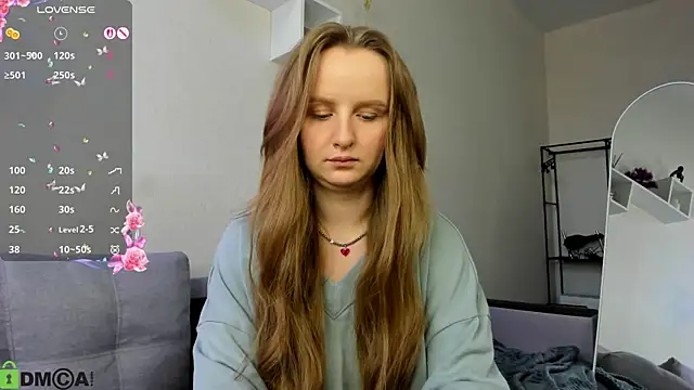 Rina_Panic: онлайн-секс-чат