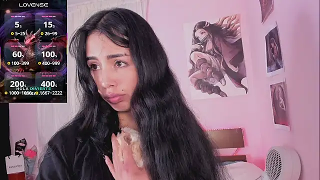 Chat XXX en directo de Miss_Charlottet