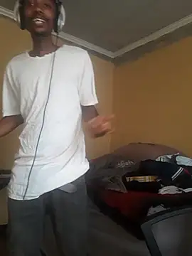 Hidden_African_Fruit Show in webcam