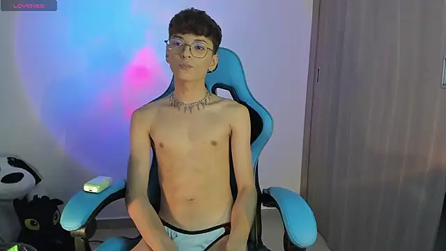 Czat XXX na żywo – RYO_BLEU_