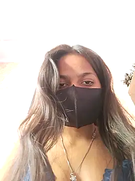 Show modela sexygirllsonu na web-kameri