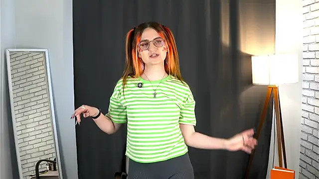 Sembang XXX Secara Langsung MaggieCata