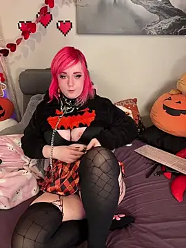 Chatroom XXX en direct de Angel-Lewd-Cake