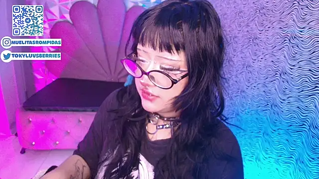 toky_doll 现场XXX聊天