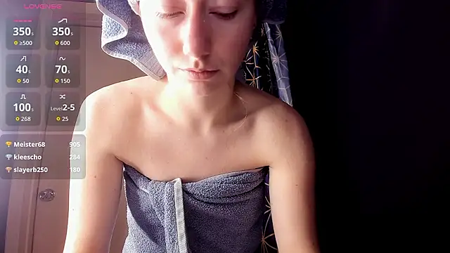 Chatroom XXX en direct de Rachel_Rut