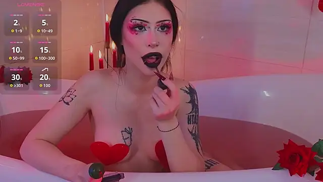 venomeowww__: διαδικτυακό σόου στην κάμερα