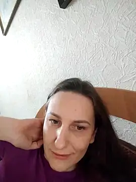 Yevgeshka-MilashkaのライブXXXチャット