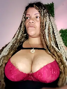 Eva_Luxei Chat XXX in diretta