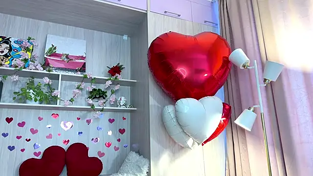 Chatroom XXX en direct de GlaydsLeveto