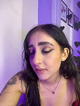 sharlot24のウェブカメラショー